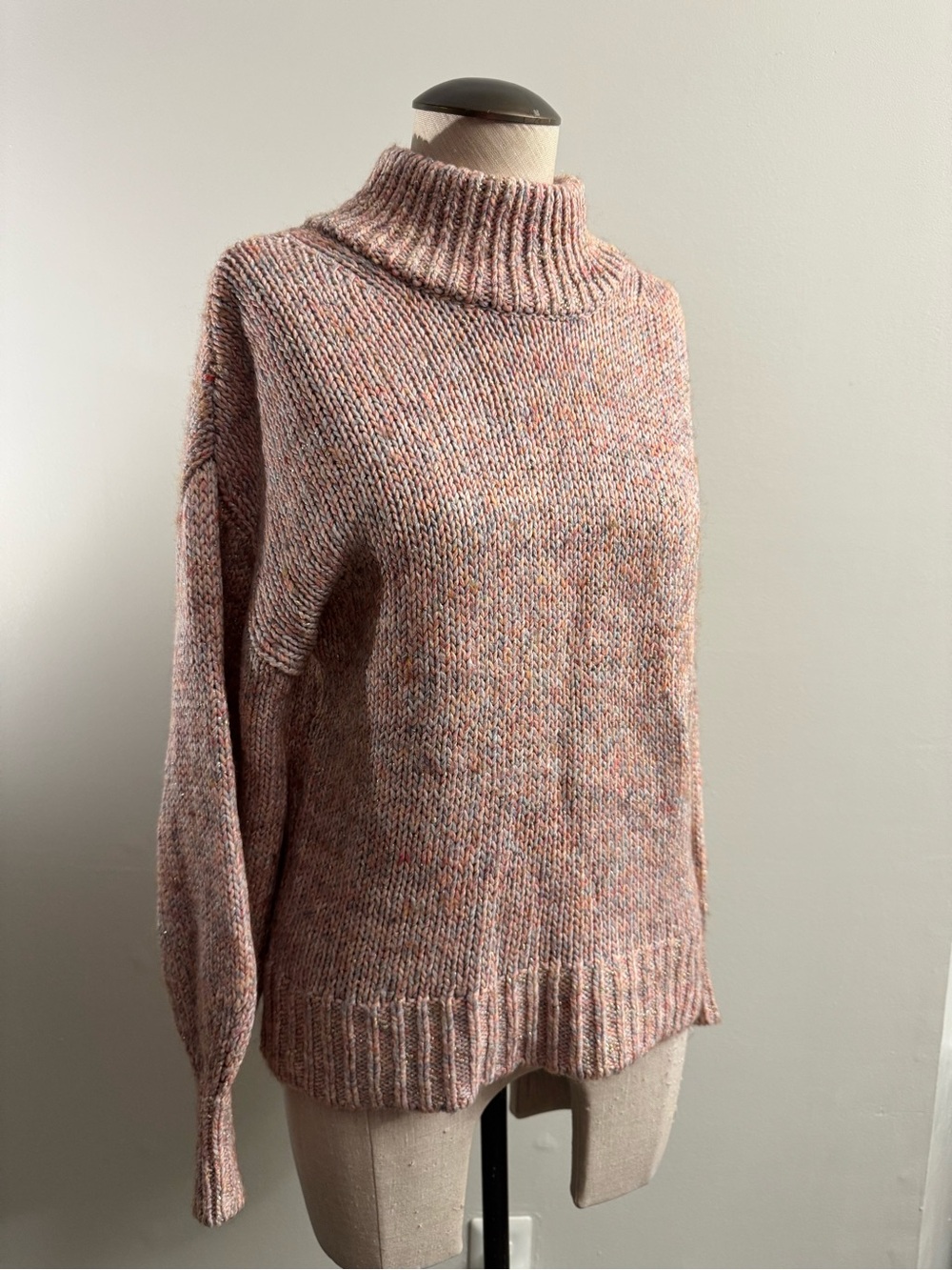 Ann Taylor Speckled Pink Relaxed Turtleneck Sweater